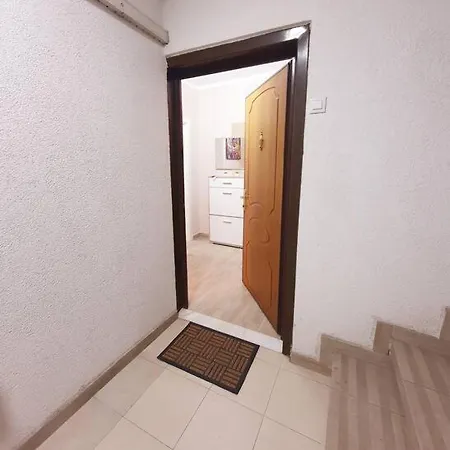 Apartment Brian's In *